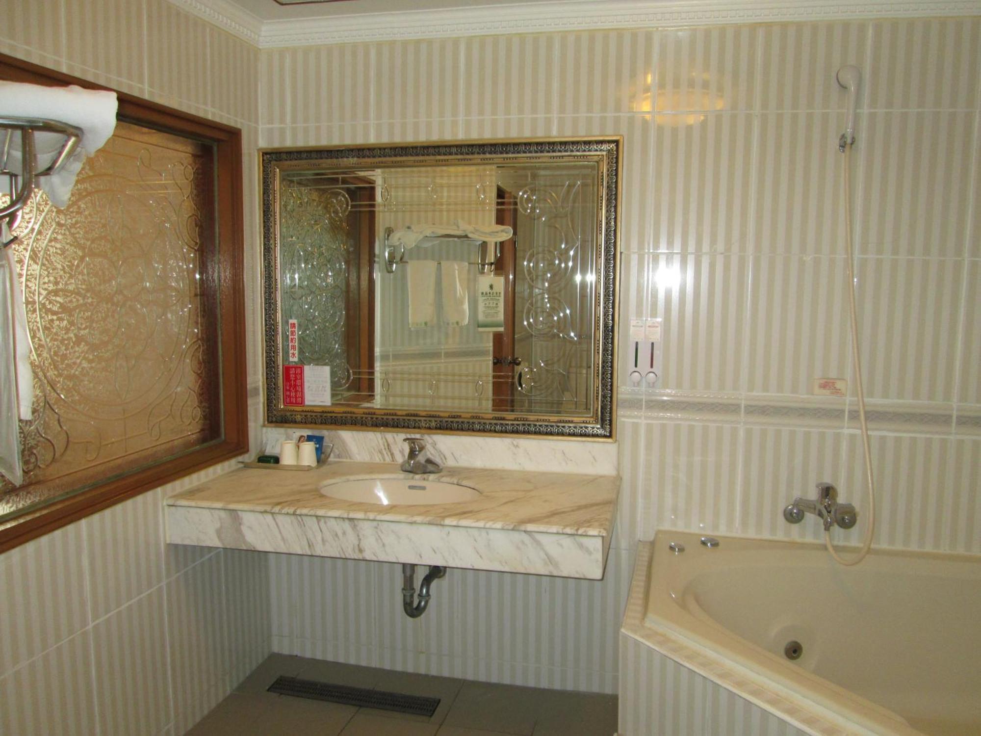 Huangjia Motel Tainan Dış mekan fotoğraf